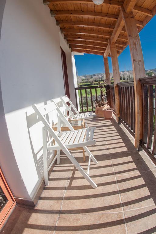 Lania Royal Oak House By Trulycyprus Villa Luaran gambar