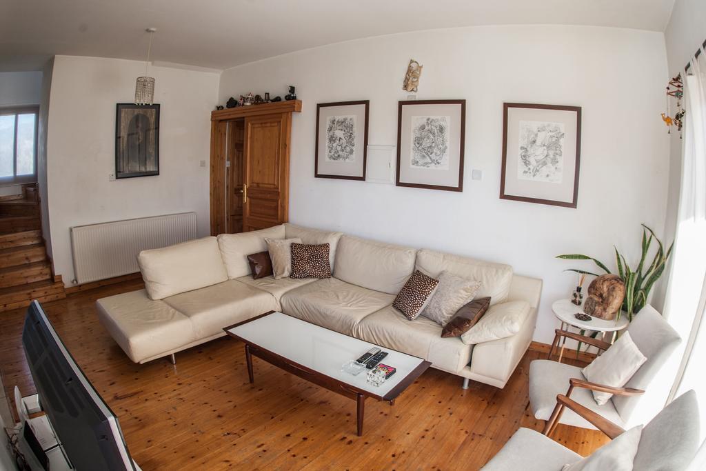 Lania Royal Oak House By Trulycyprus Villa Luaran gambar