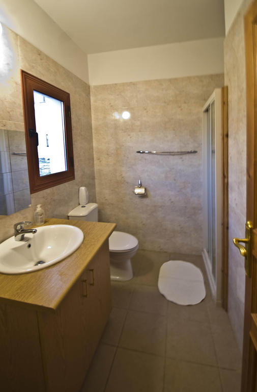 Lania Royal Oak House By Trulycyprus Villa Bilik gambar